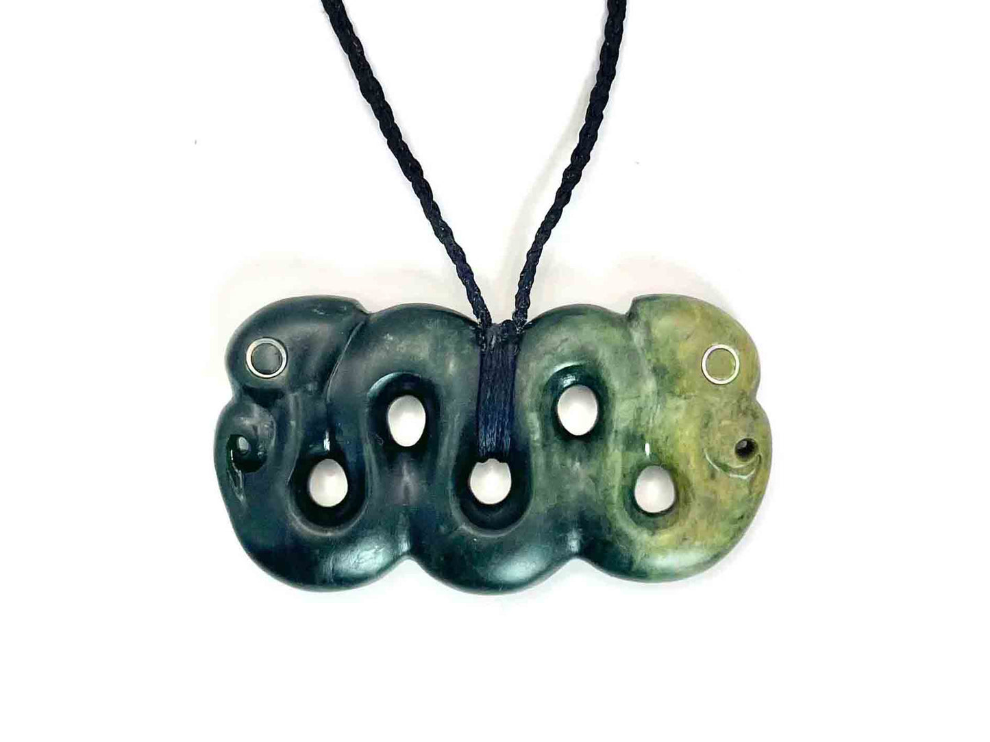 Pounamu hei pekapeka