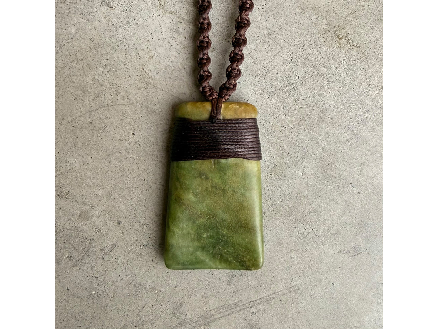 Pounamu hei Toki southern cross and paua