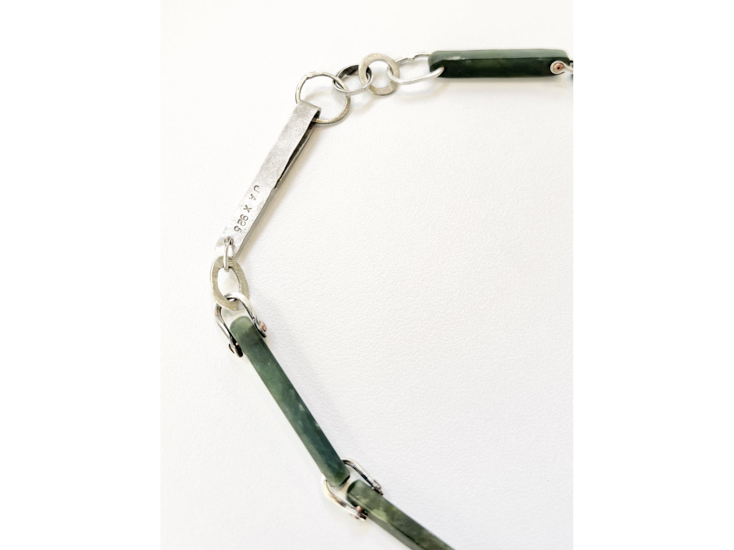 Silver link necklace with jade bars