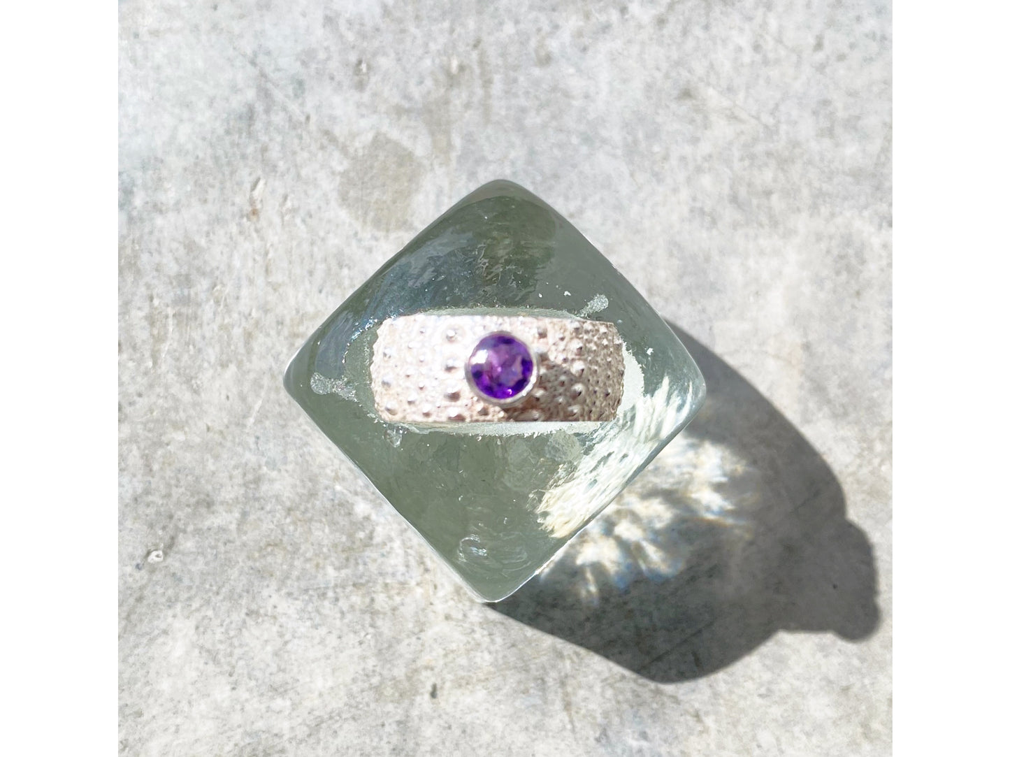 Kina Ring - Round Amethyst