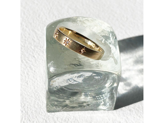Starry Ngaio Ring