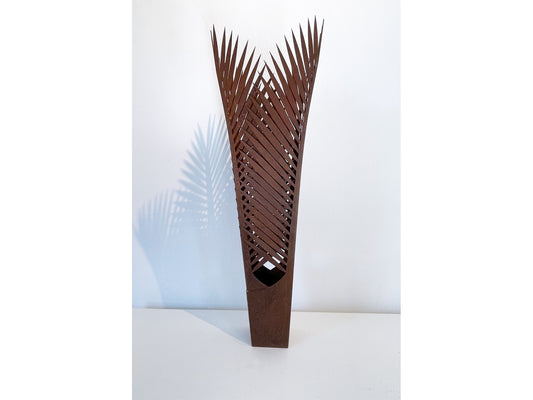 Small  Rust Nikau Vessel