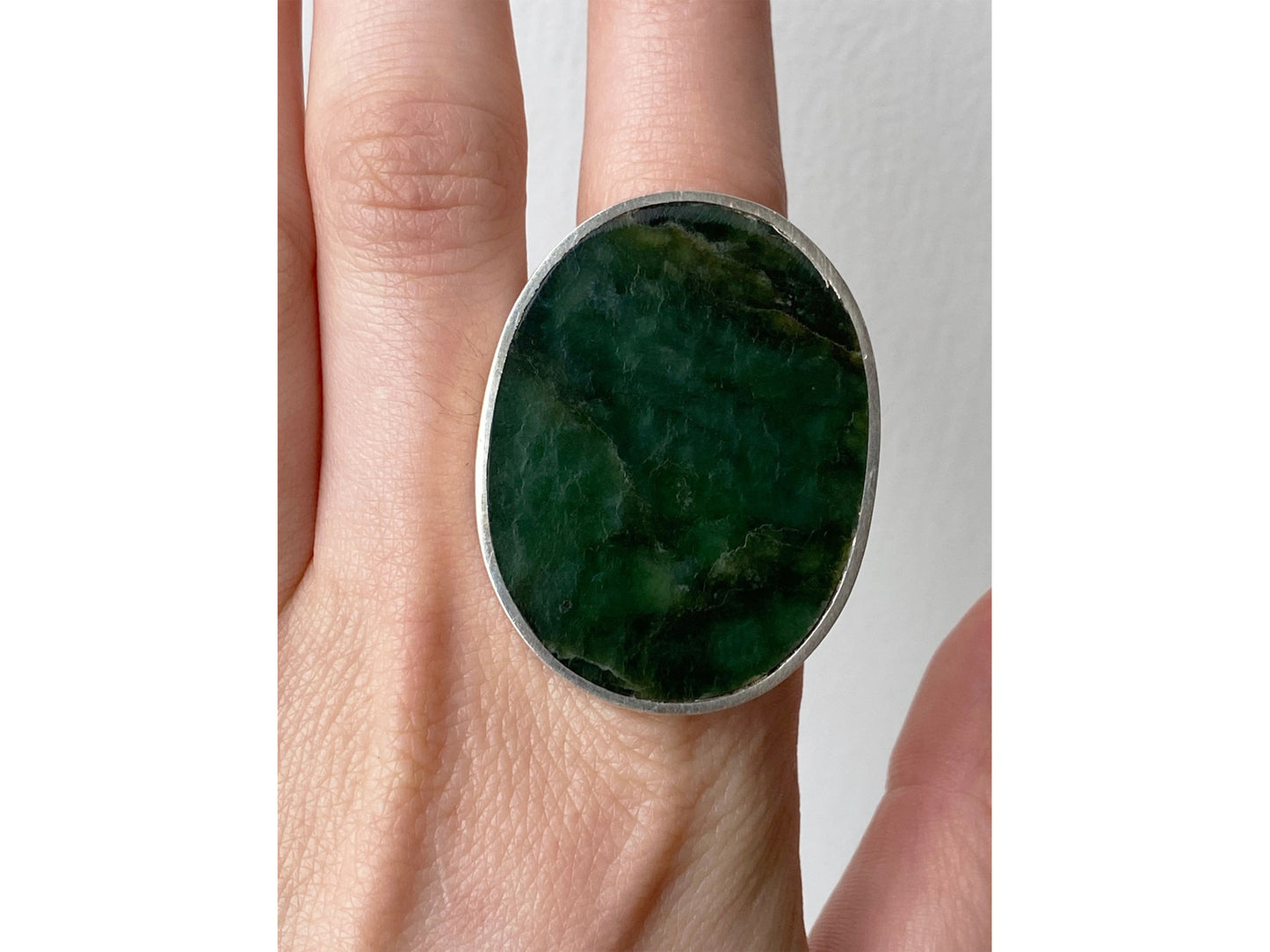 Oval Bright Jade Ring
