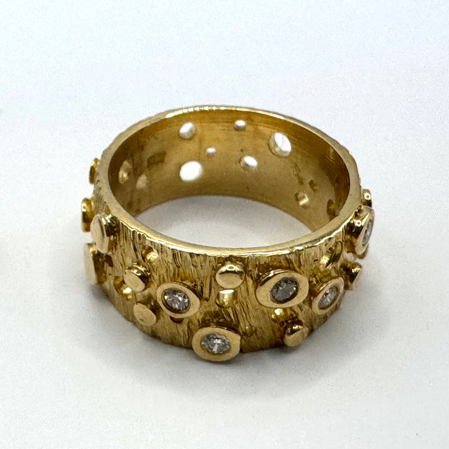 Matariki Ring (R1/2) - 9ct gold/diamonds