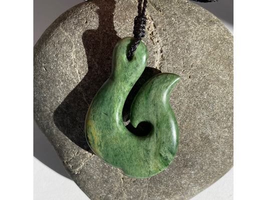Hei Matau (hook) Pounamu Pendant