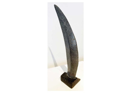 FEATHER
Dan Summers
Basalt
70 x 80 x 350mm
$800
SOLD 9