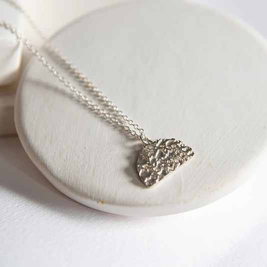Lace Arch Necklace