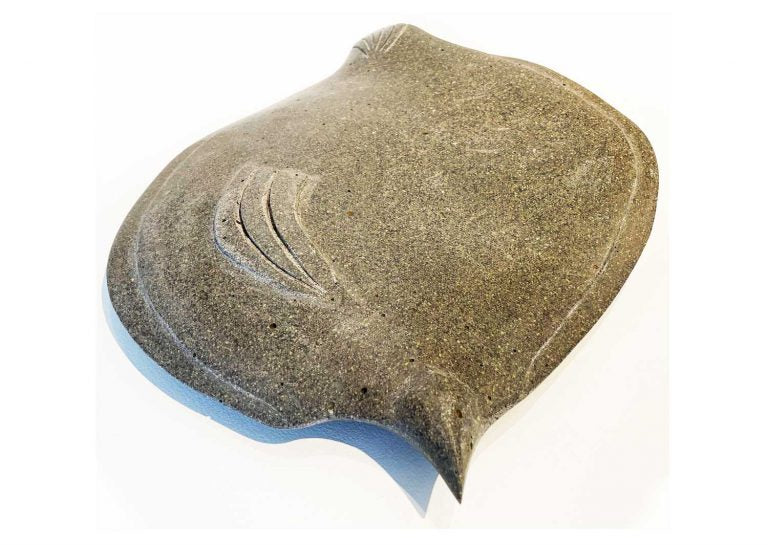 PECK
Dan Summers
Basalt
580 x 410 x 60mm
$2,000