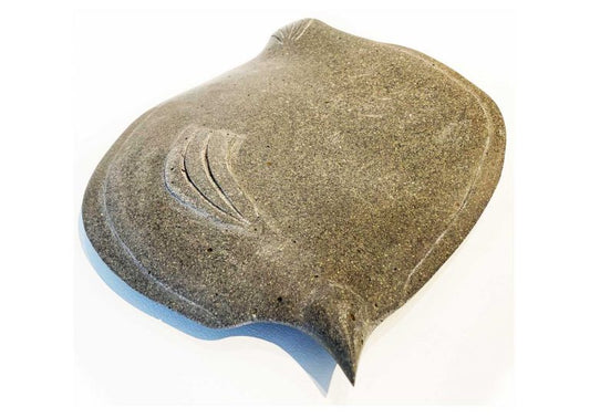 PECK
Dan Summers
Basalt
580 x 410 x 60mm
$2,000 15