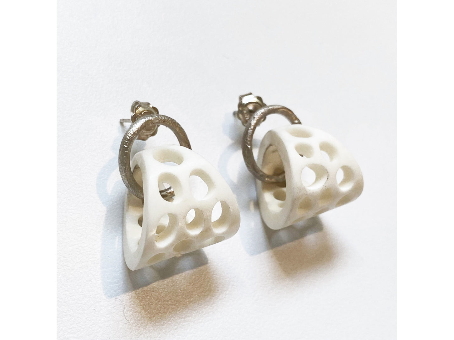 Antler & Stg hoop small studs