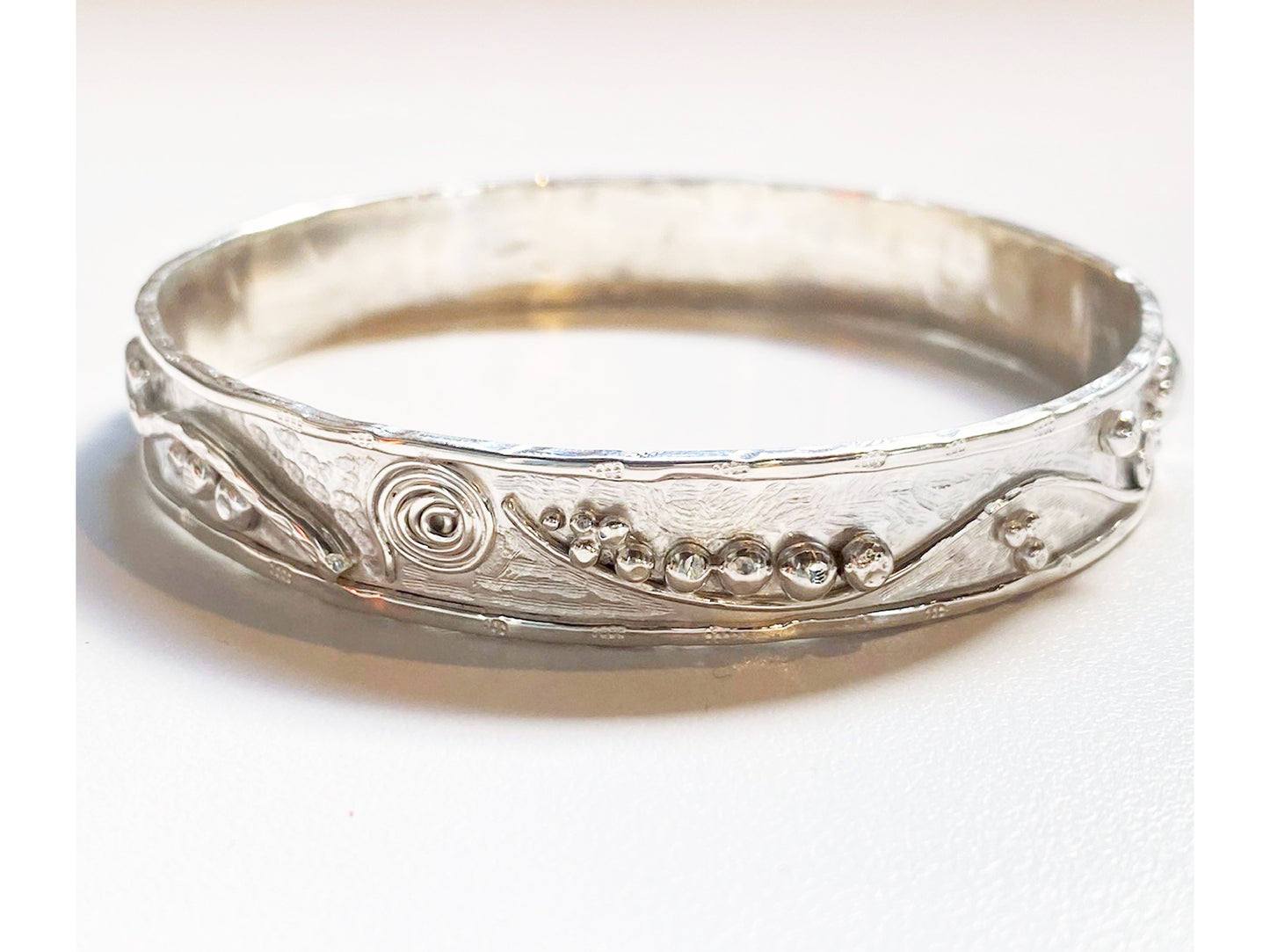 Silver textured bangle