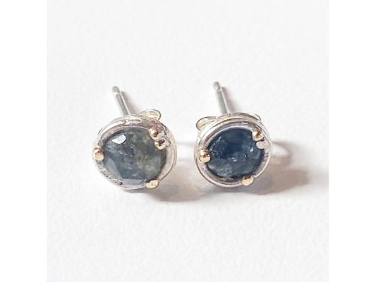 Studs future artifacts blue spinel + silver + 9ct yellow gold