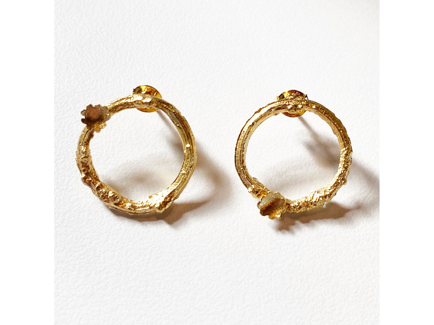 Briar Wreath Small studs