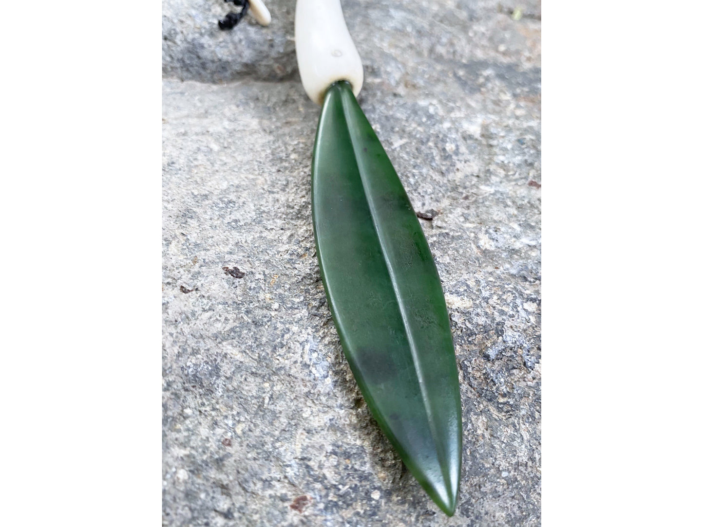 Maire Leaf Pendant - Pounamu + Antler tine