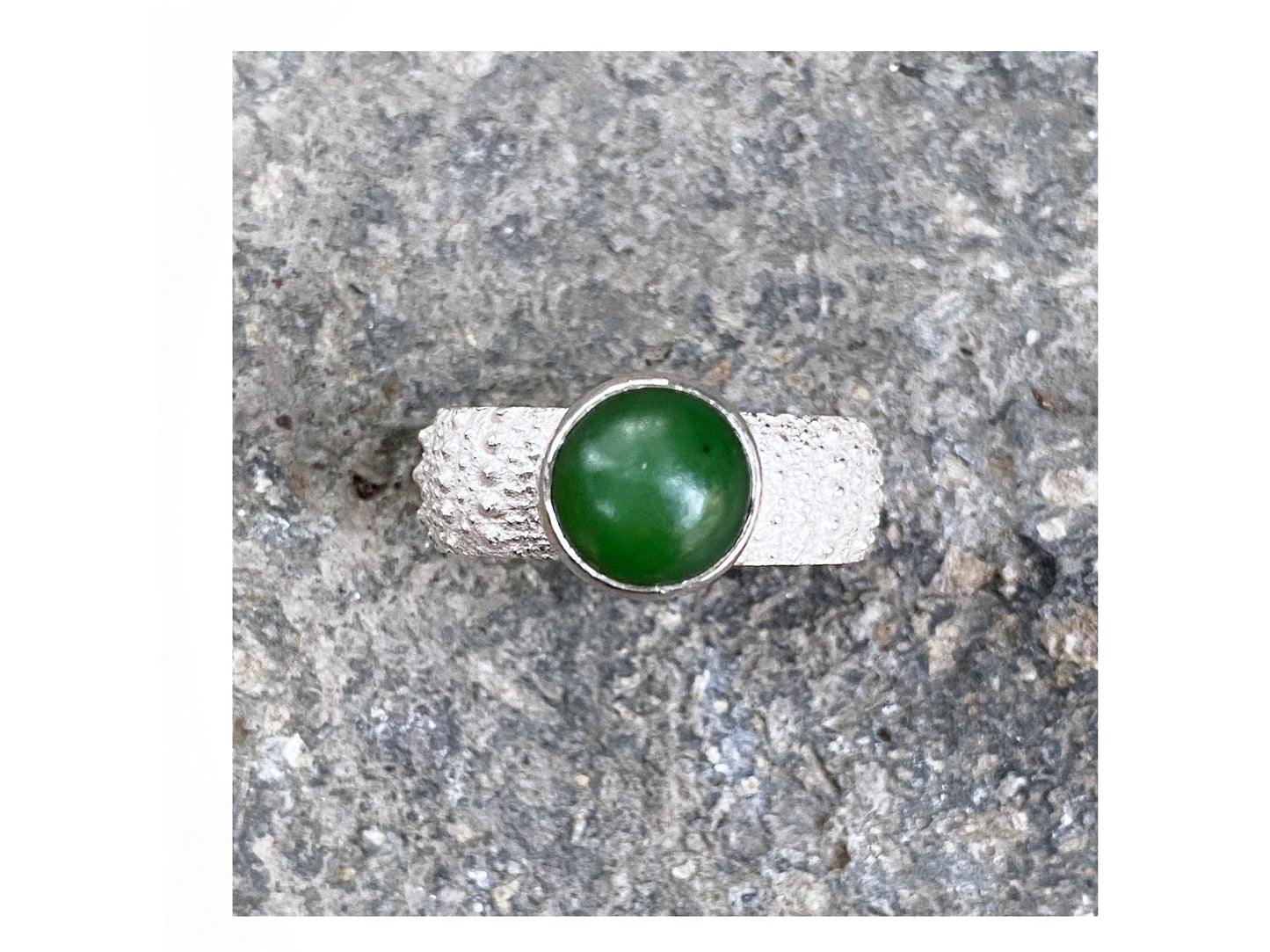 Pounamu Kina Ring