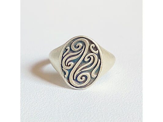 Kowhaiwhai signet ring