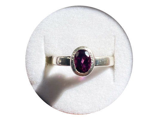 Oval Sterling Silver Bezel Ring - Garnet Vertical