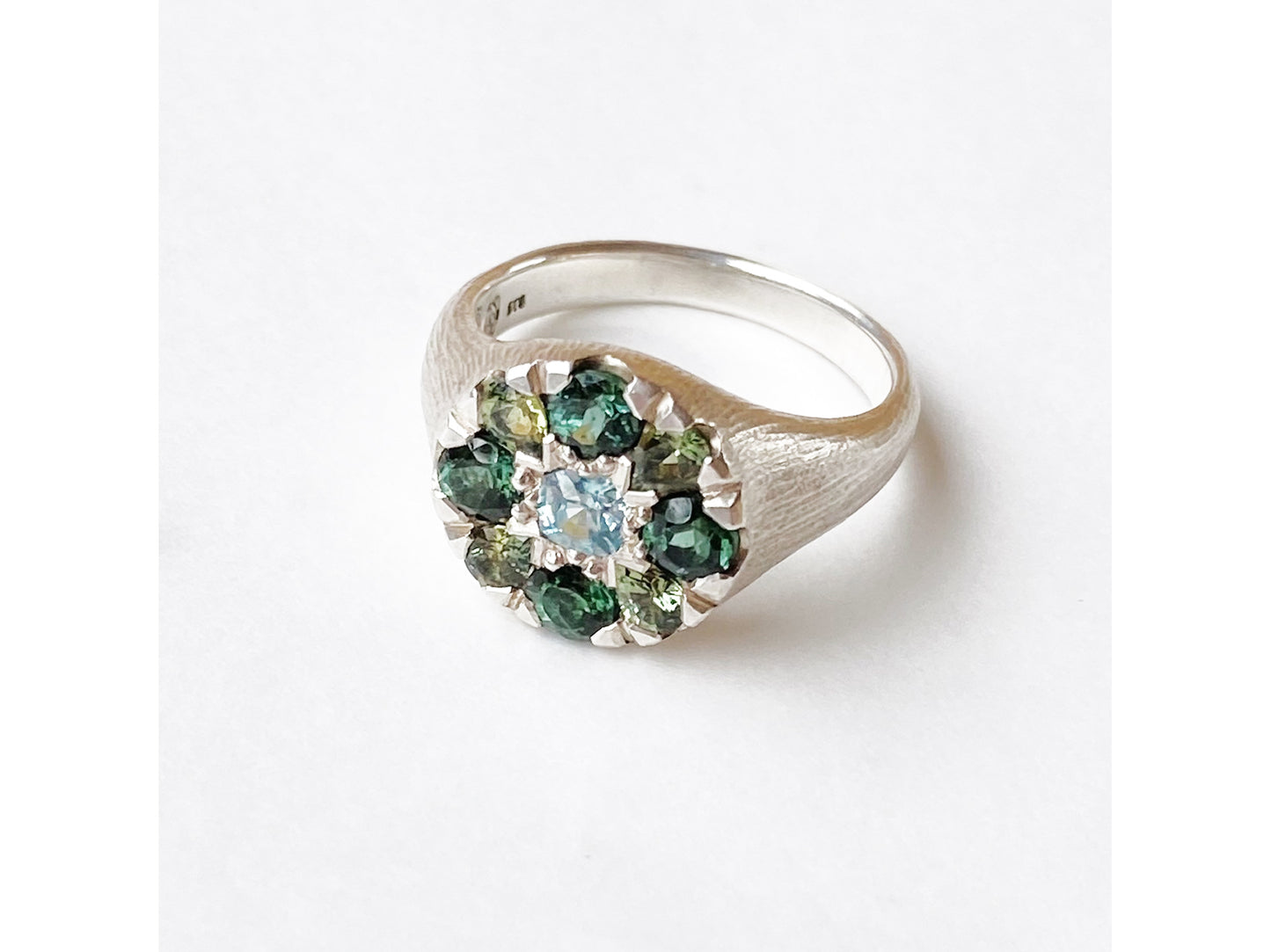 Werewere Kōkako Kaleidoscope Ring