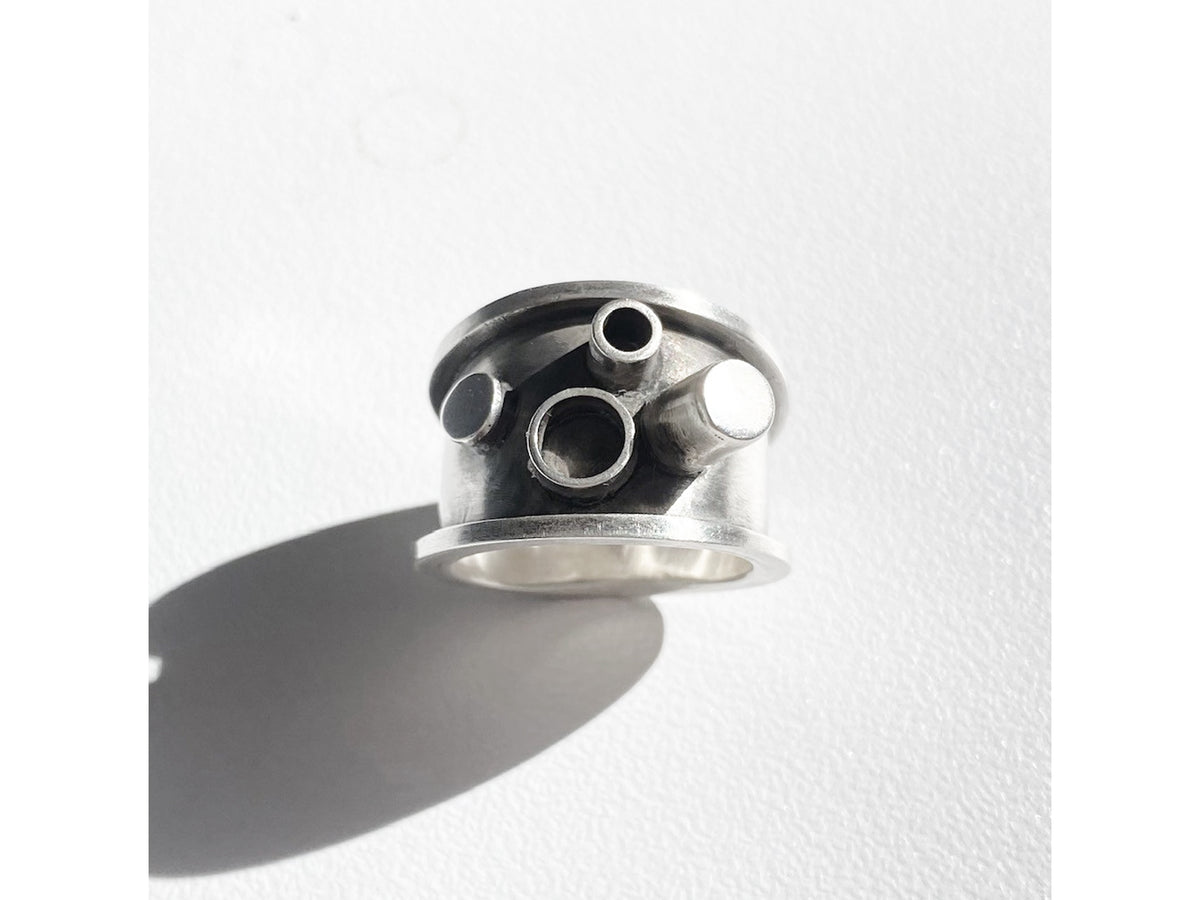 Mid-century Style ring
