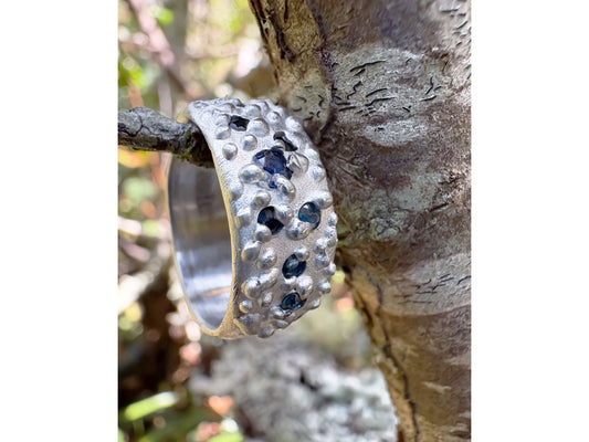 Flow wide band Ring